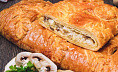 Пирог слоеный с грибами и картофелем. Доставка по Челябинску. Купить этот пирог в Сдобной деревне.