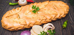 Постный пирог с картофелем и грибами. Доставка по Челябинску. Купить этот пирог в Сдобной деревне.