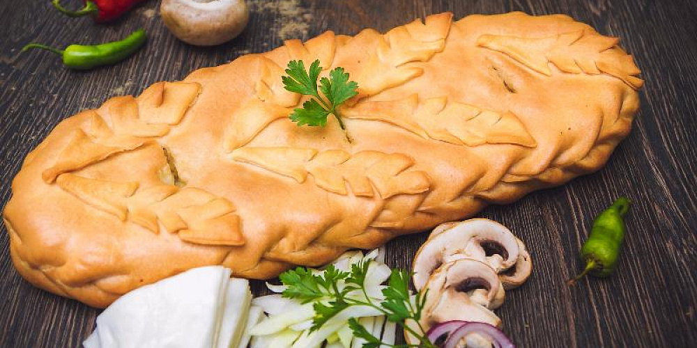 Постный пирог с капустой и грибами. Доставка по Челябинску. Купить этот пирог в Сдобной деревне.