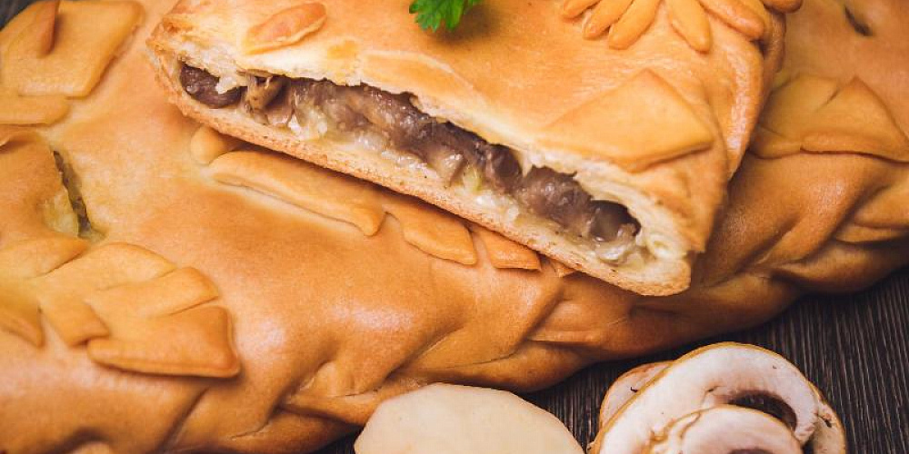 Постный пирог с картофелем и грибами. Доставка по Челябинску. Купить этот пирог в Сдобной деревне.
