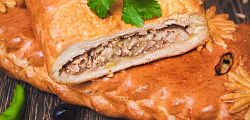 Пирог сдобный с фаршем (свинина, говядина). Доставка по Челябинску. Купить этот пирог в Сдобной деревне.